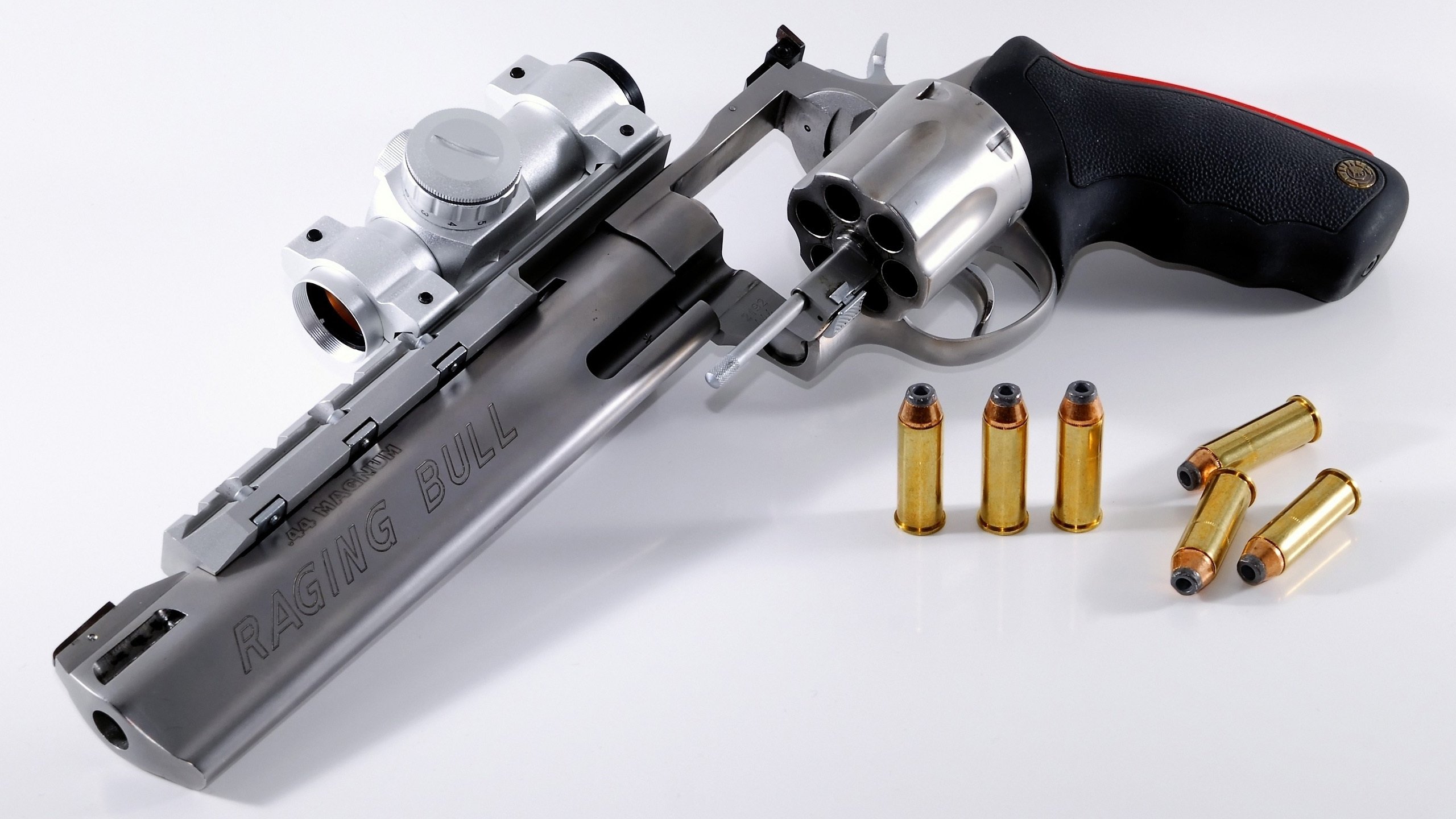 博洛尼亚主场爆冷获胜,成功保持主场优势,博洛尼亚主帅