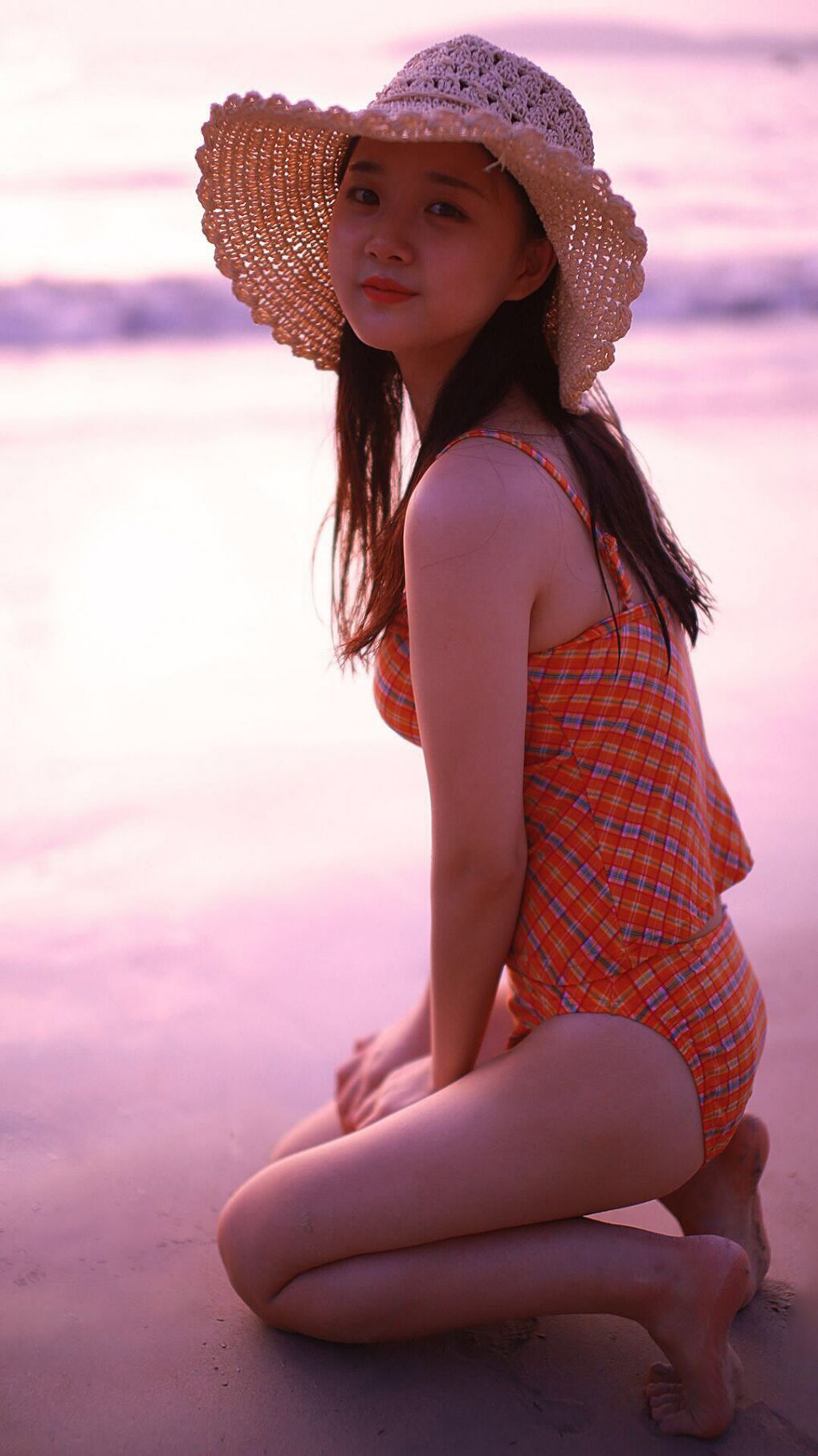 根美和埃弗顿_战胜法国劲旅,开门红,根美药房