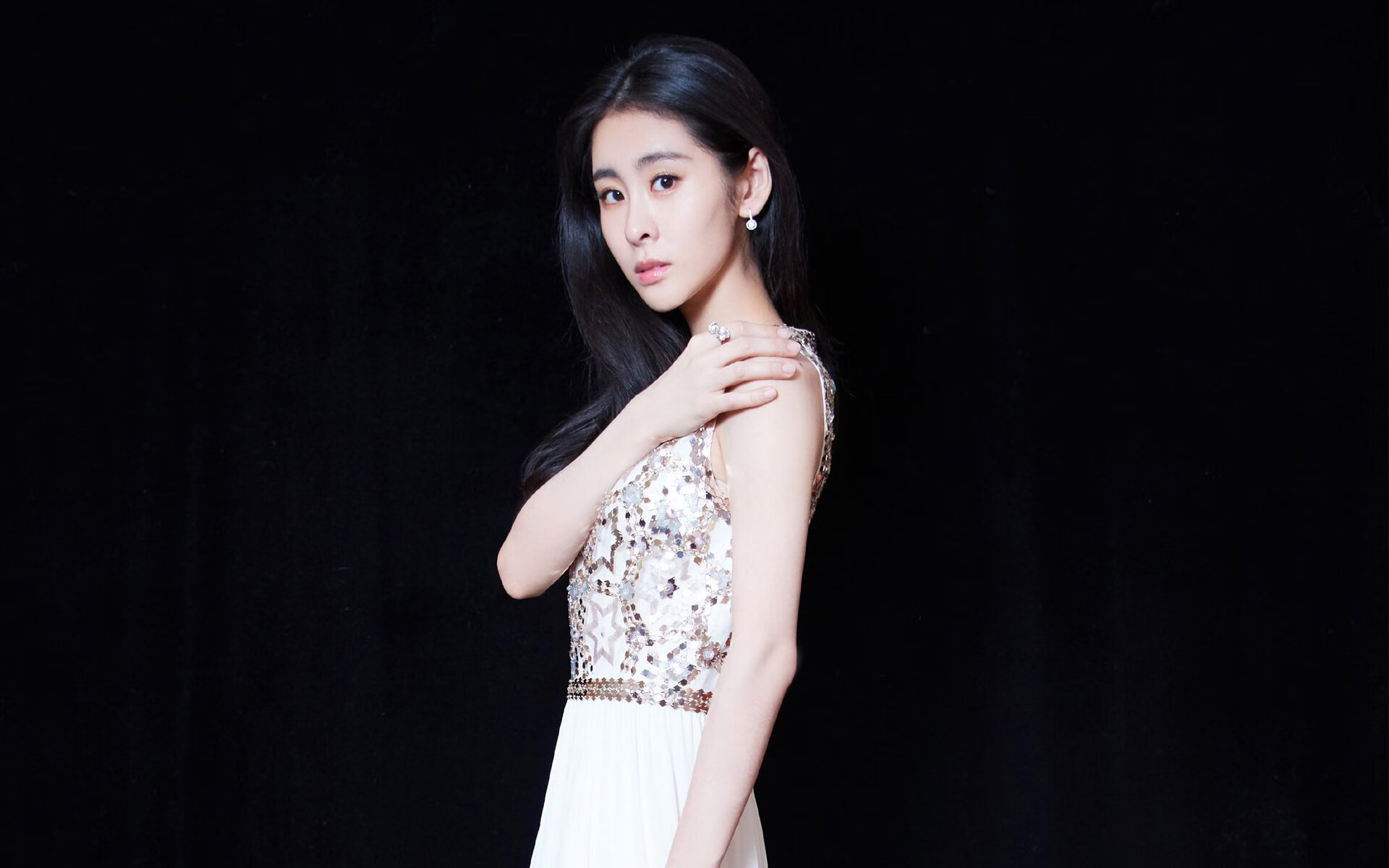 荣耀非凡!国家队以强大实力稳夺胜利宝座,荣耀中国国家队